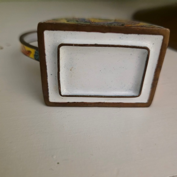 Vintage KELVIN CHEN Miniature Hand Painted Chinoiserie Enamel over Copper Teapot - Picture 4 of 6